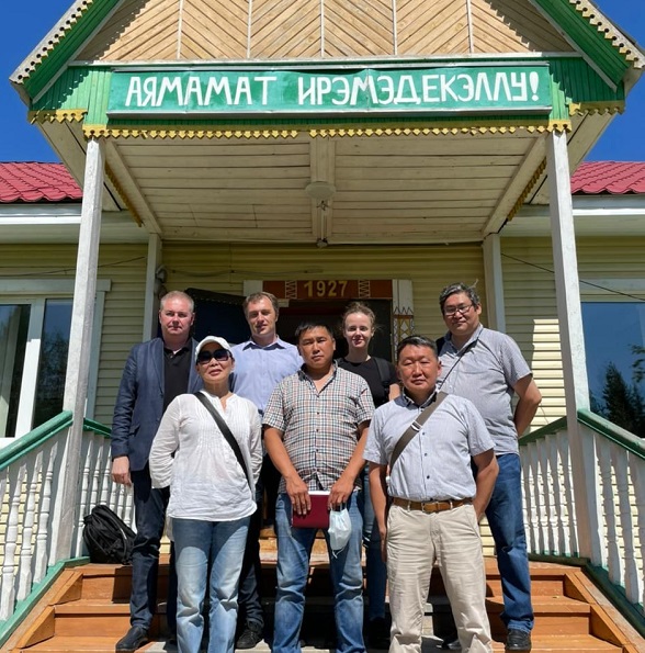 Встреча с населением эвенкийского села Тяня Олёкминского района